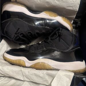 Jordan Retro 11 Black Sneakers space jams